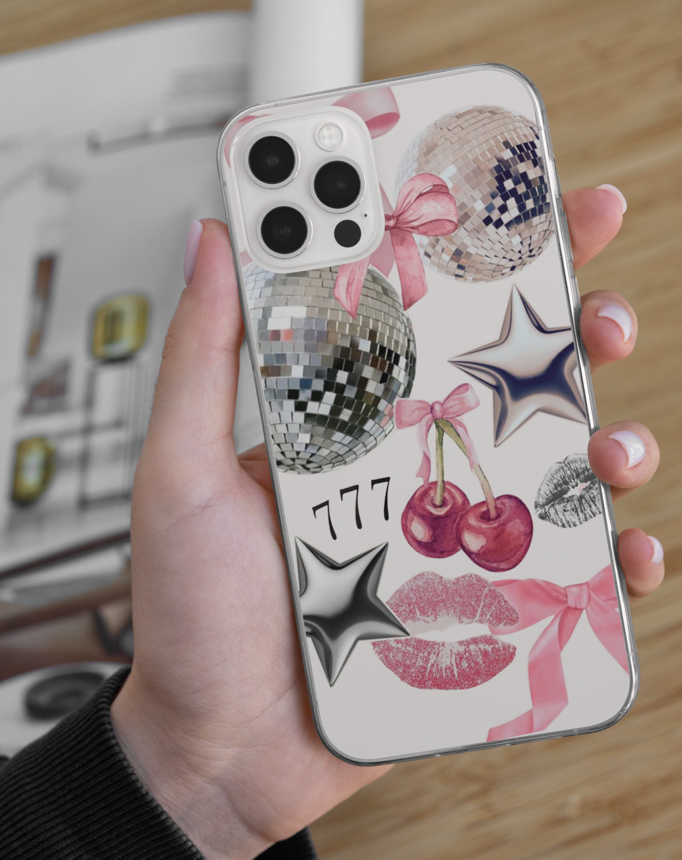 Retro Disco 777 Premium Şeffaf Telefon Kılıfı