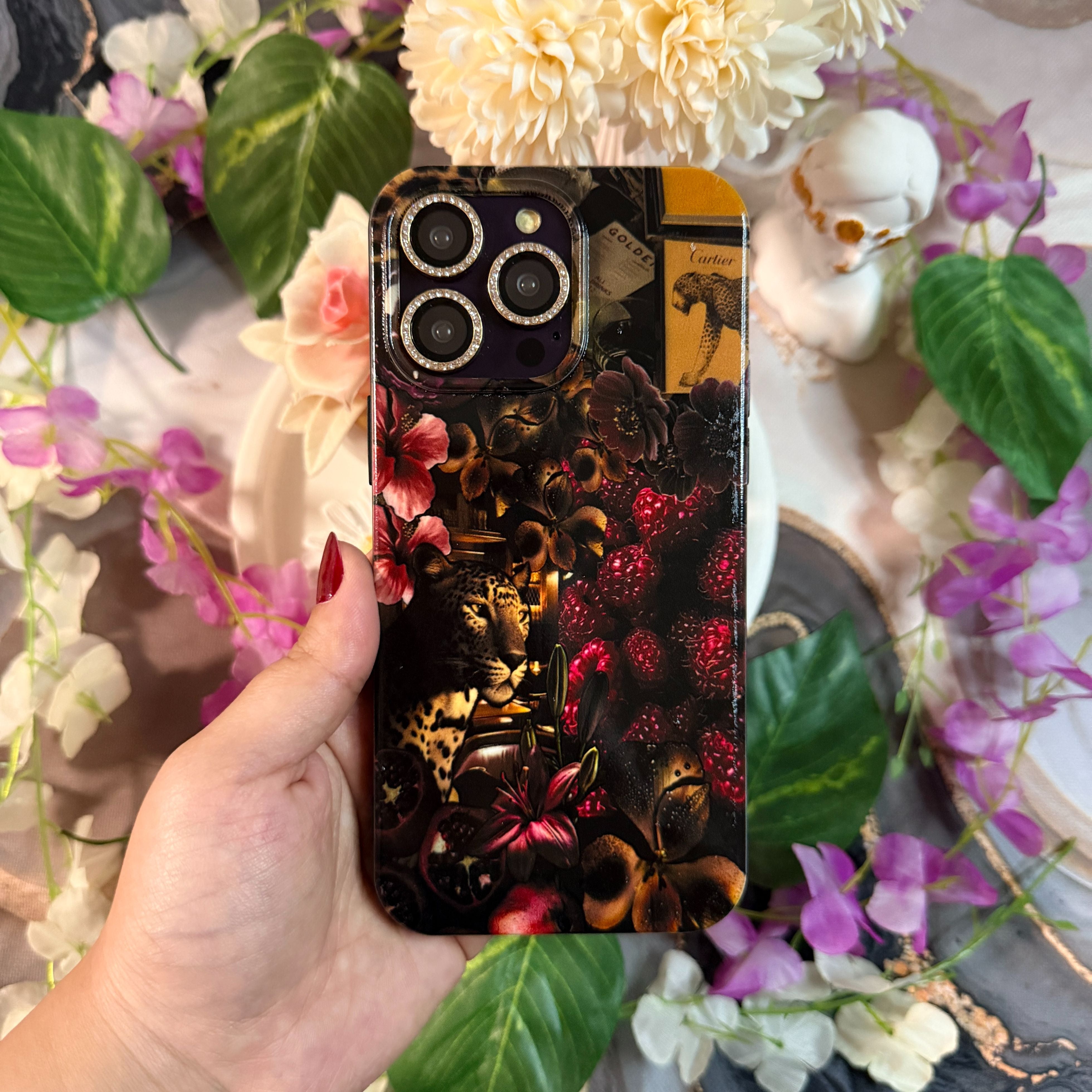 Leopar Figürlü Sanatsal Premium Telefon Kılıfı