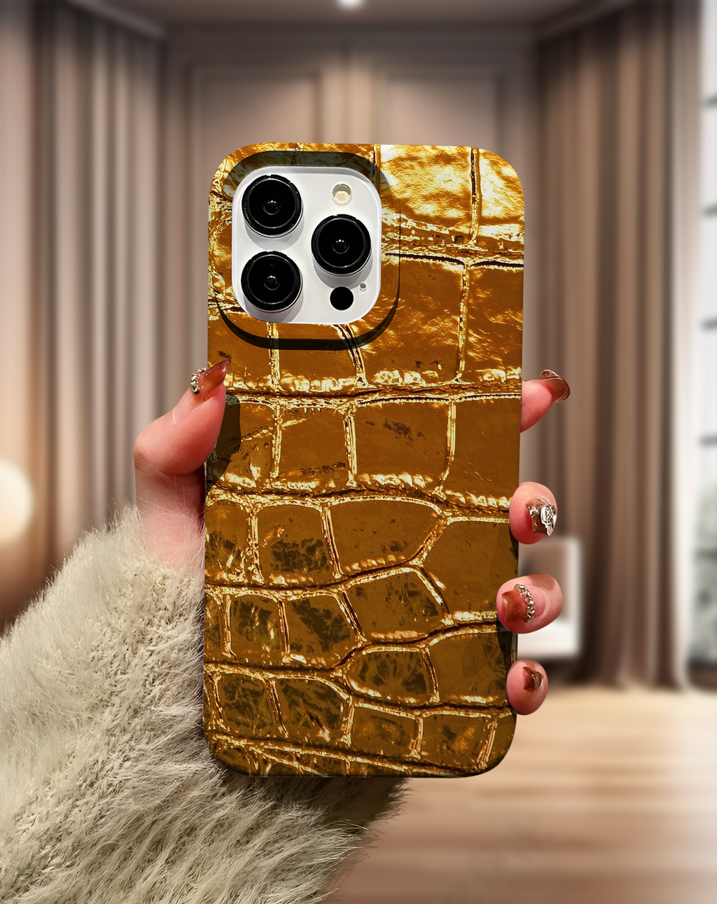 Altın Timsah Desenli Premium Telefon Kılıfı