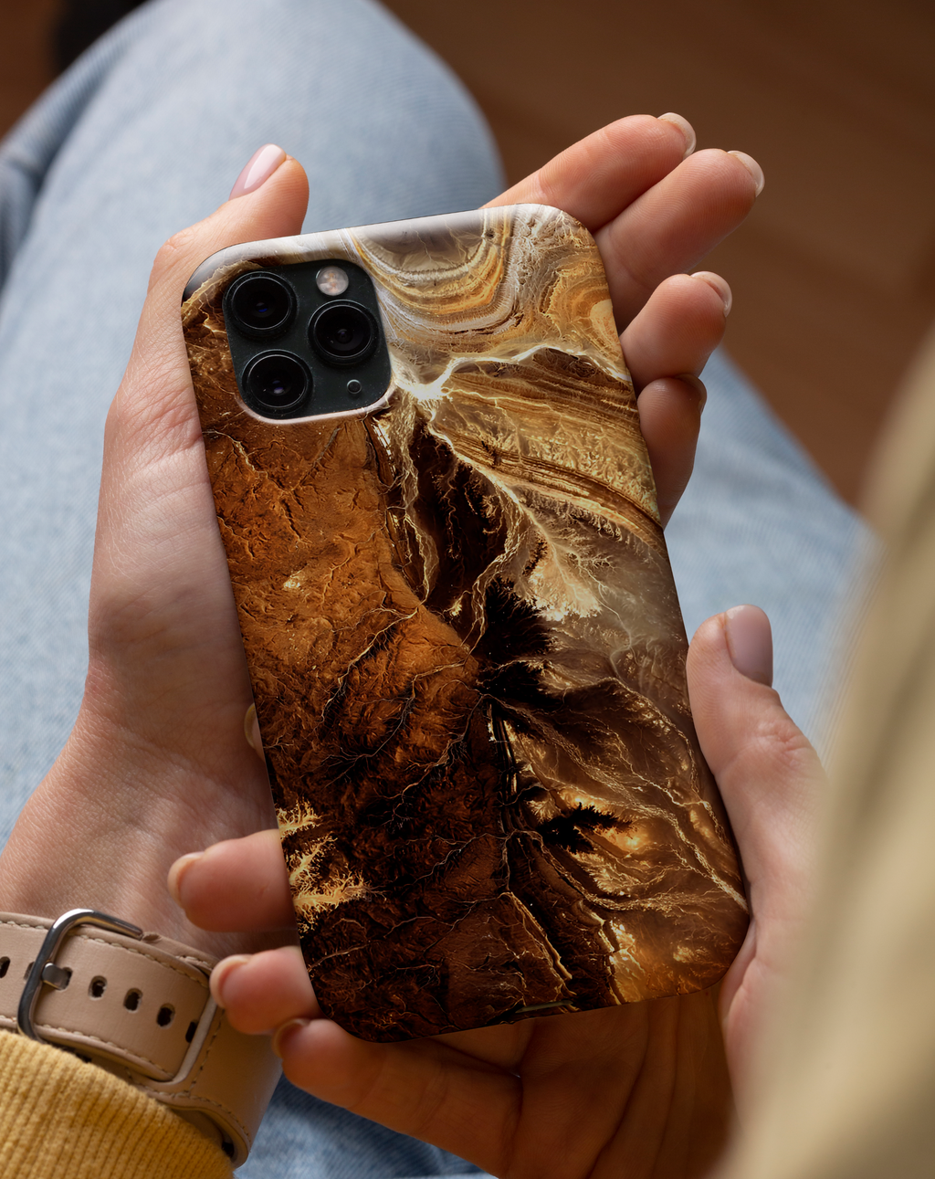 Gold Kahve Damar Premium Telefon Kılıfı