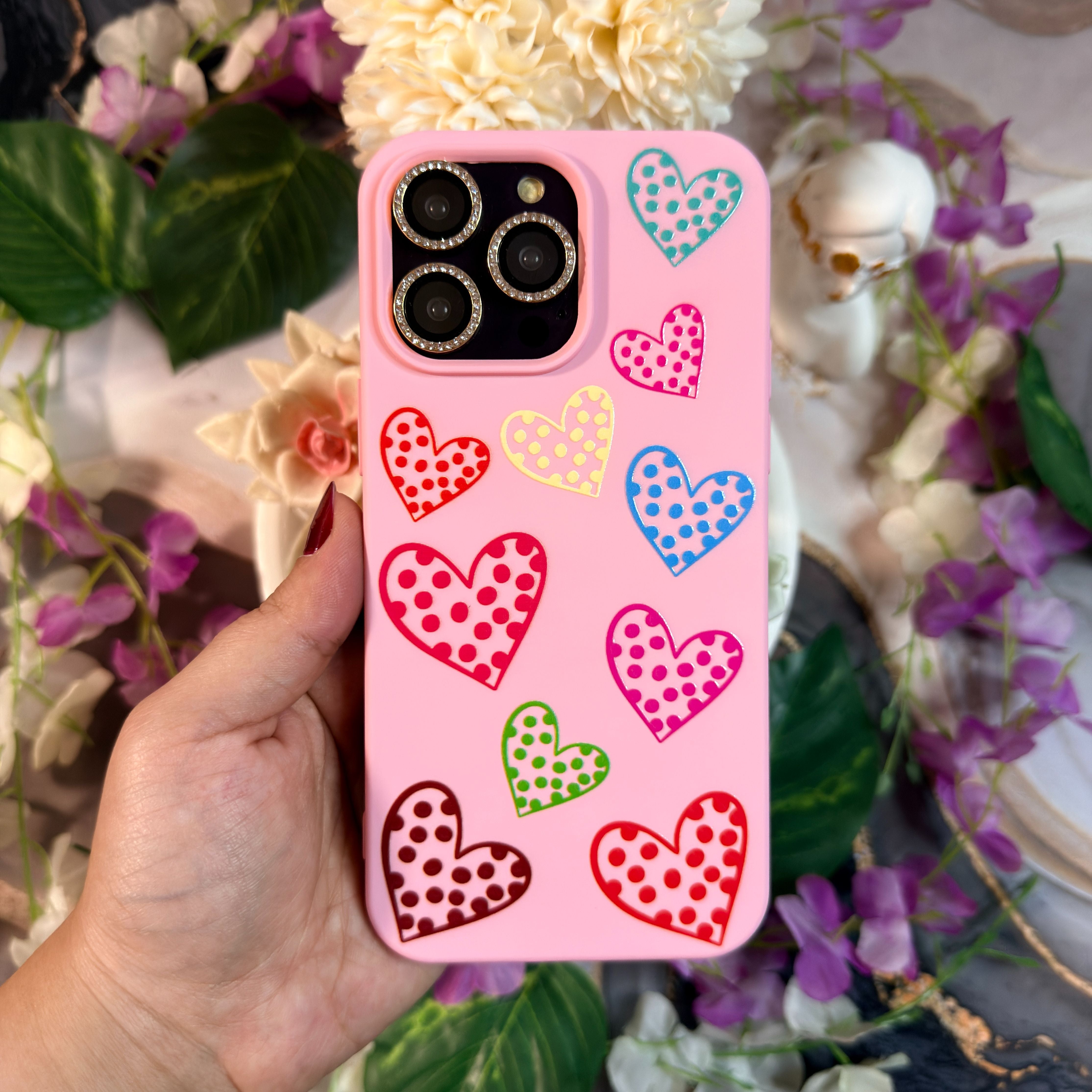 Renkli Kalpler Premium Telefon Kılıfı