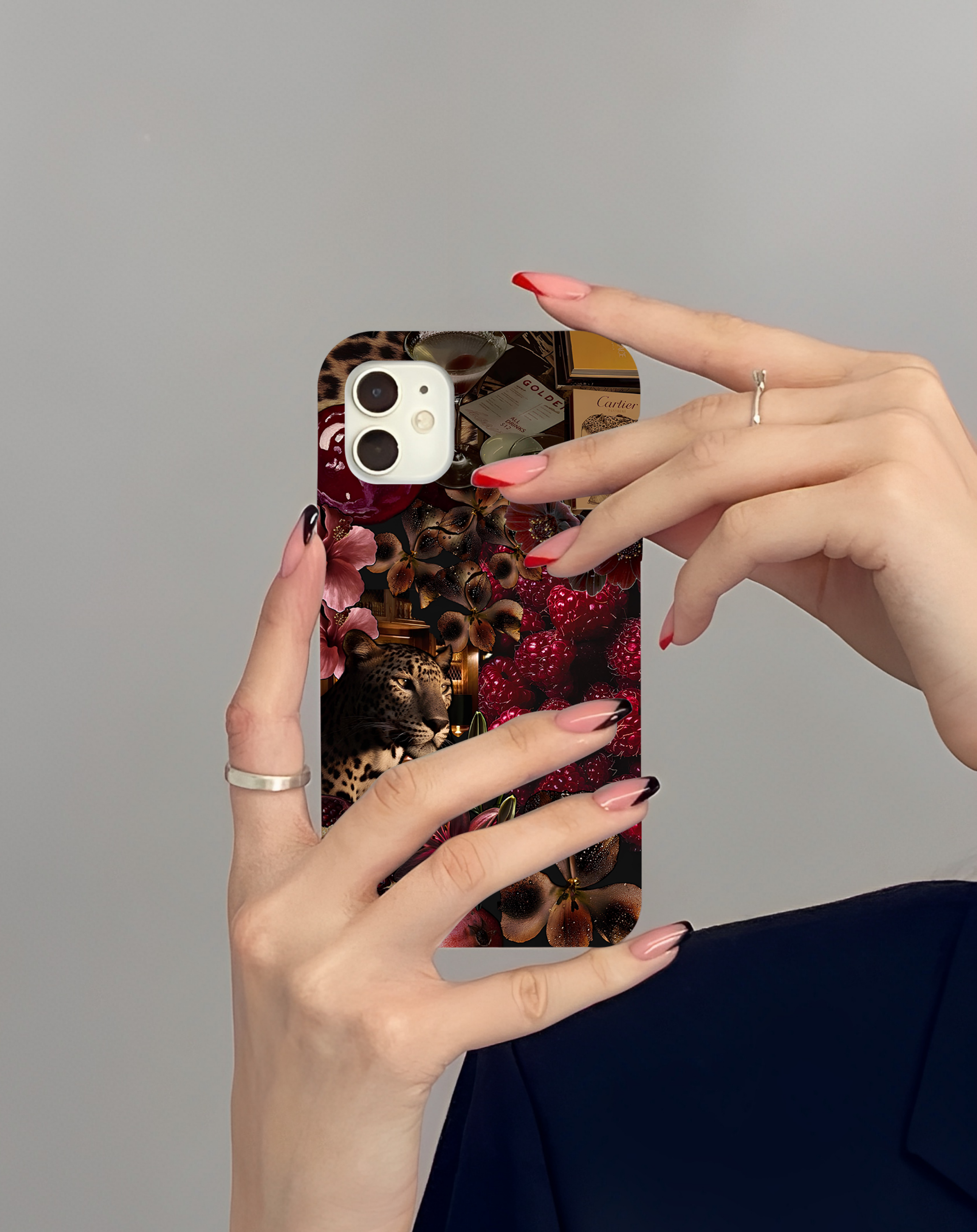 Leopar Figürlü Sanatsal Premium Telefon Kılıfı