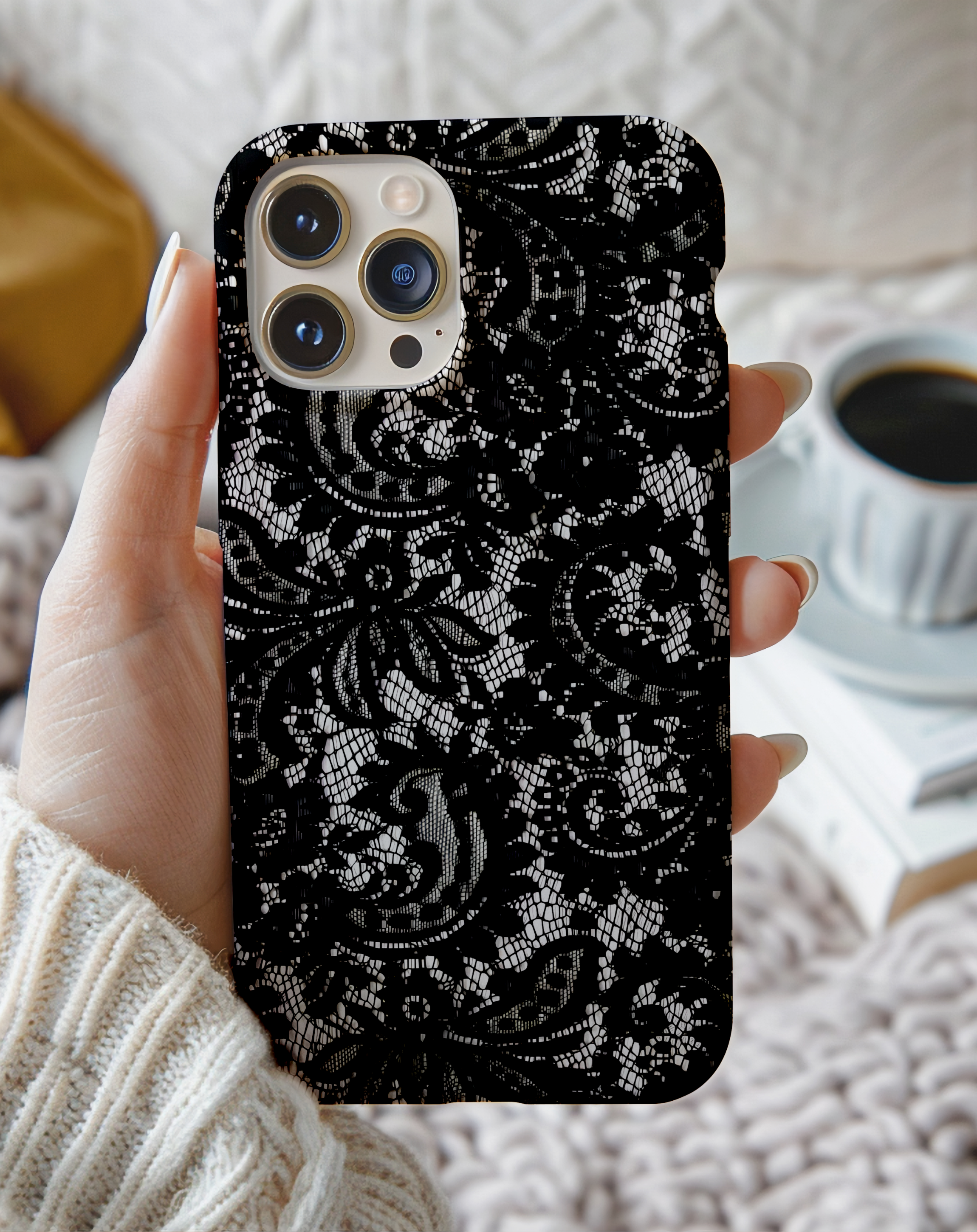 Lüks Dantel Görünümlü Premium Telefon Kılıfı