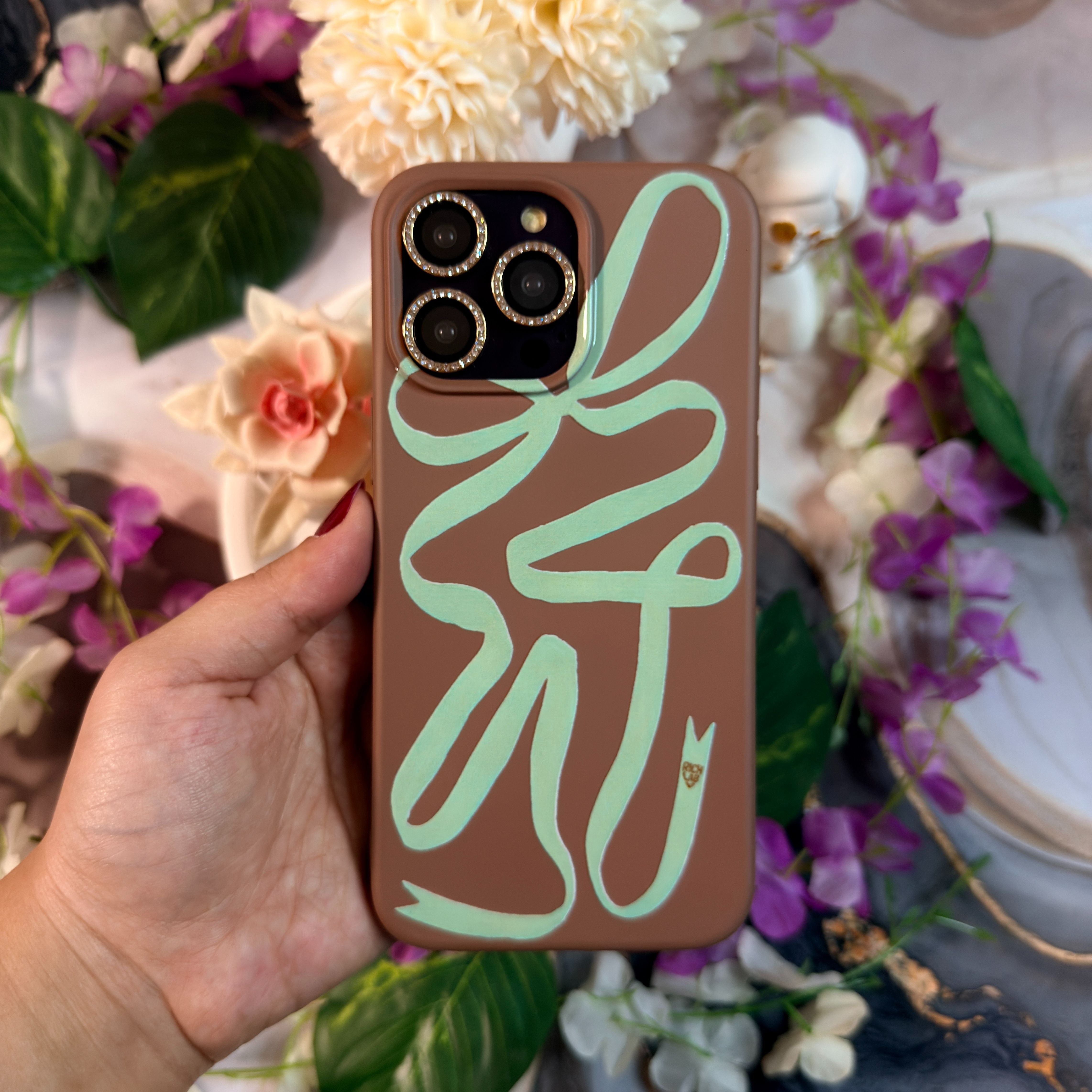 Zarif Kurdele Premium Telefon Kılıfı