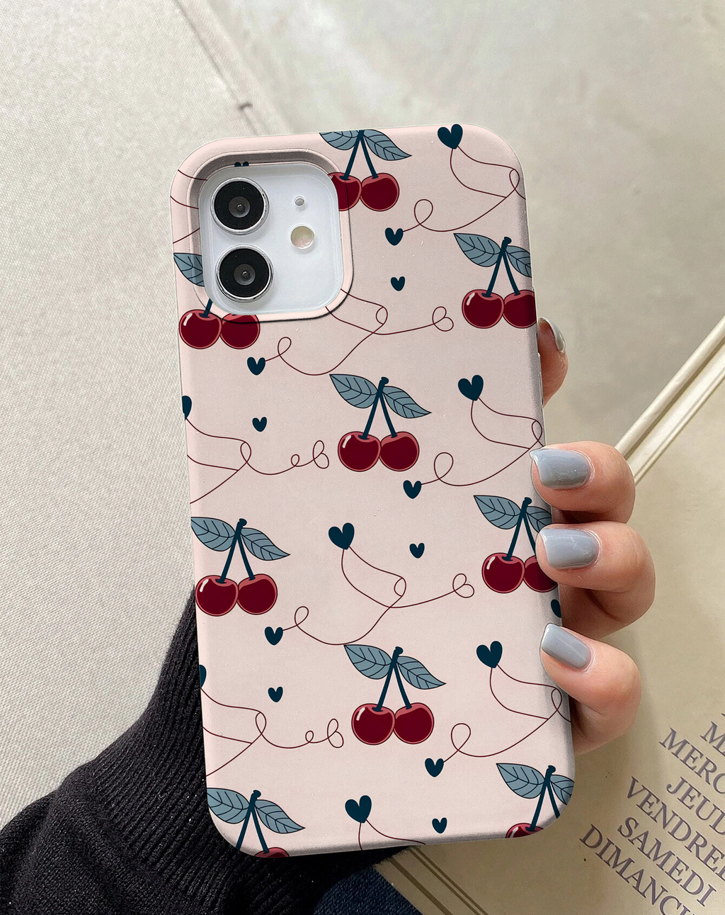 Minimalist Kiraz ve Kalp Desenli Premium Telefon Kılıfı