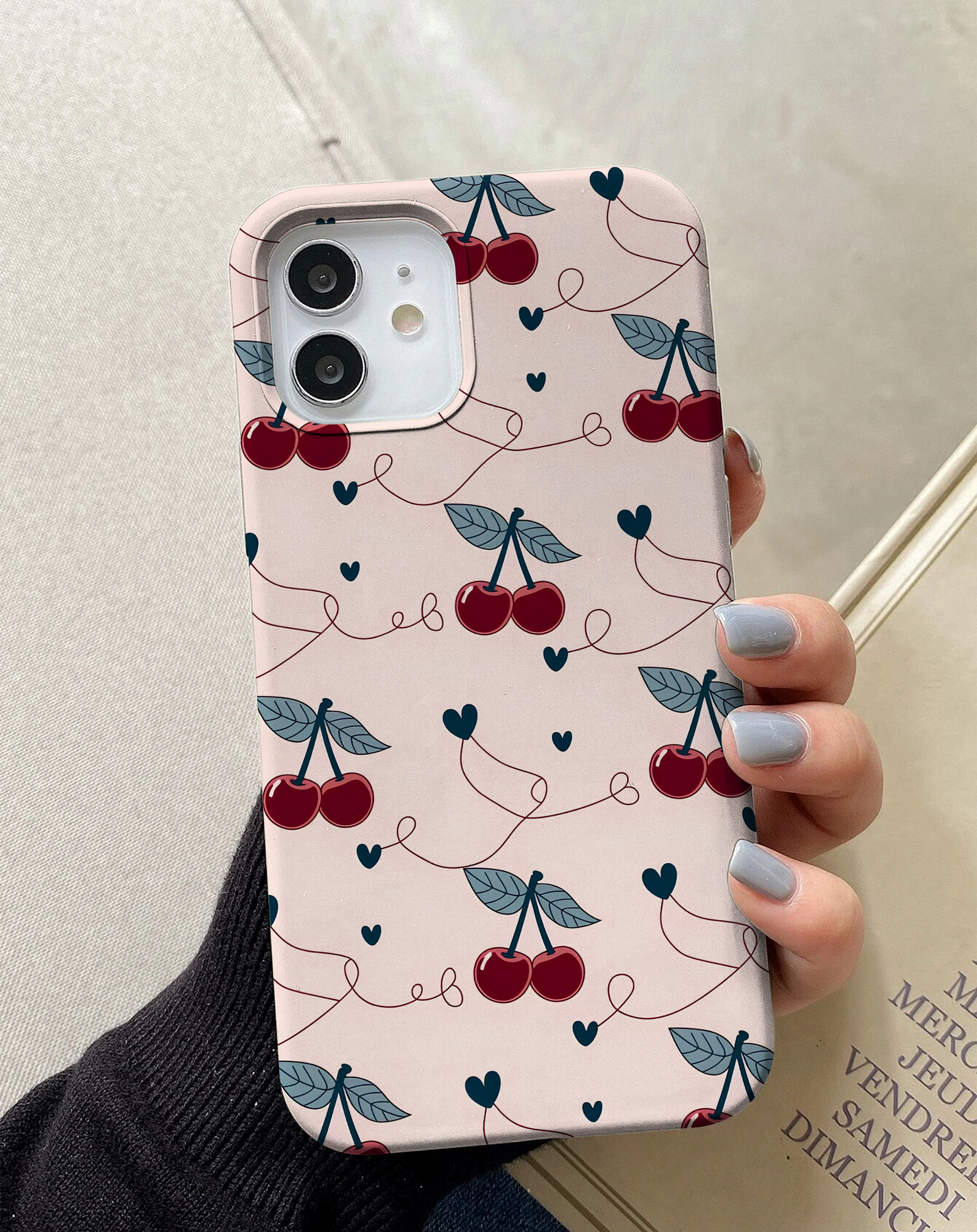 Minimalist Kiraz ve Kalp Desenli Premium Telefon Kılıfı