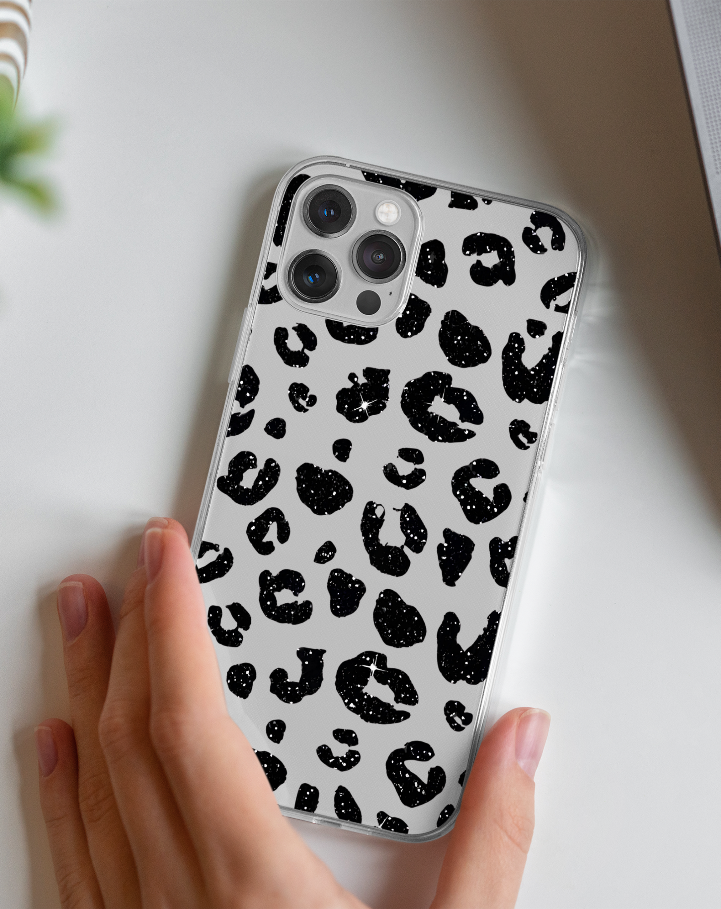 Şık Leopar Premium Şeffaf Telefon Kılıfı