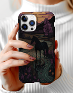 Gizemli At Figürlü Premium Telefon Kılıfı