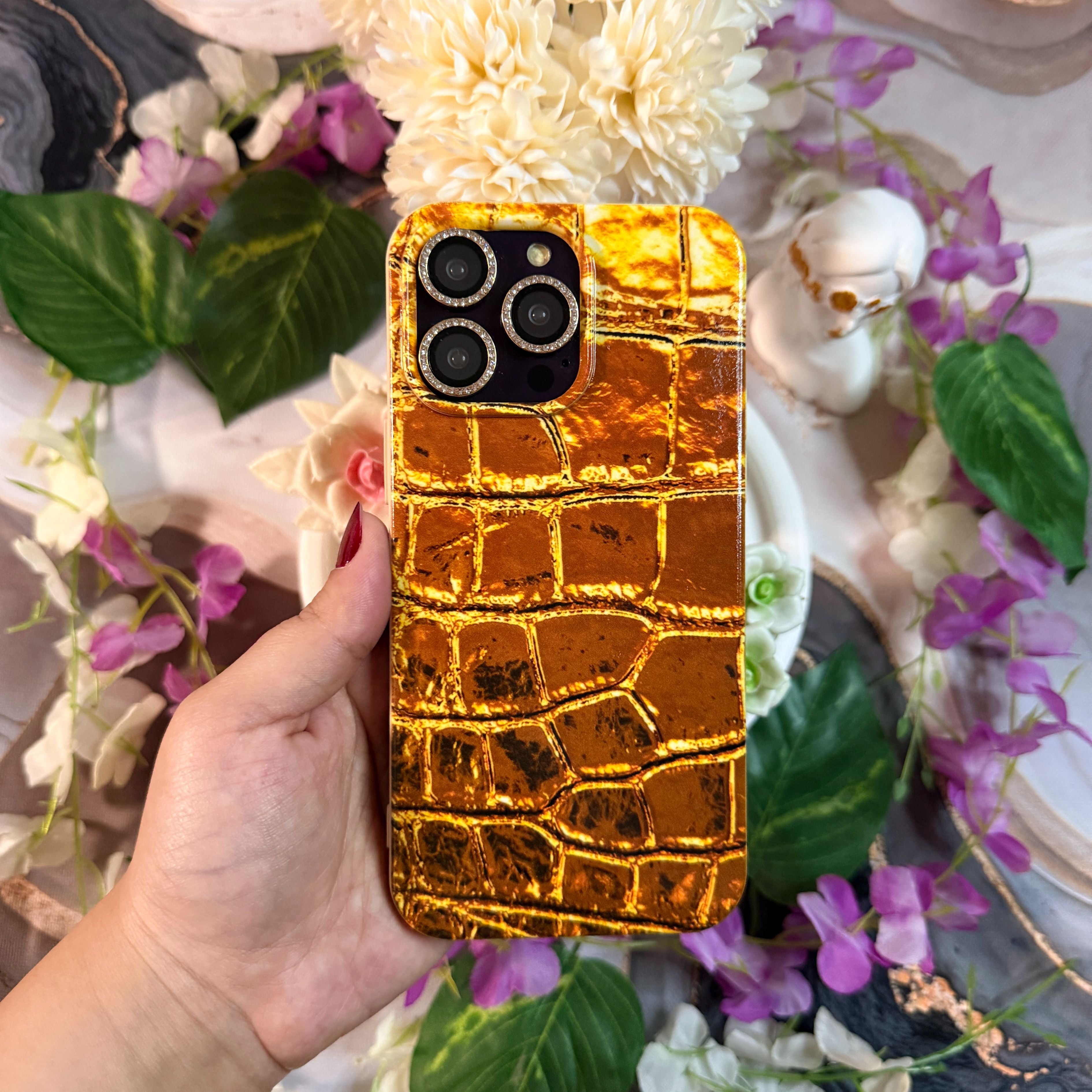 Altın Timsah Desenli Premium Telefon Kılıfı