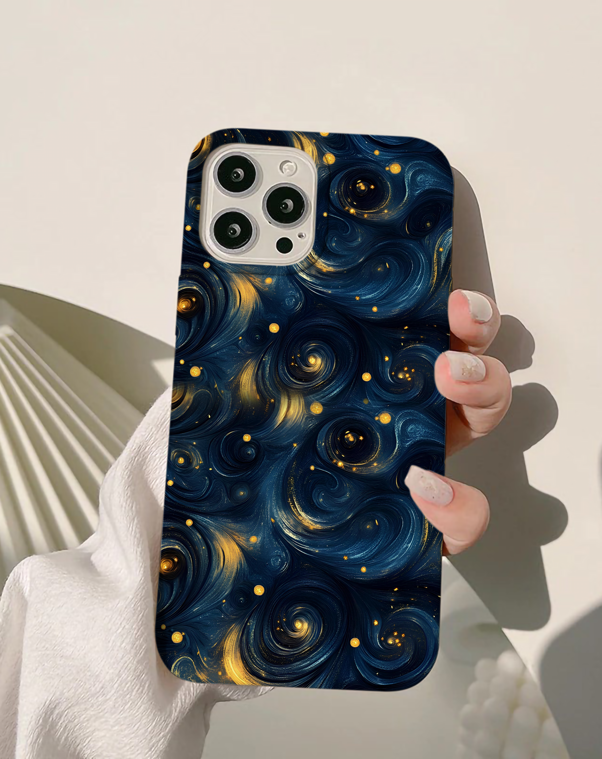 Golden Starry Swirl Premium Telefon Kılıfı